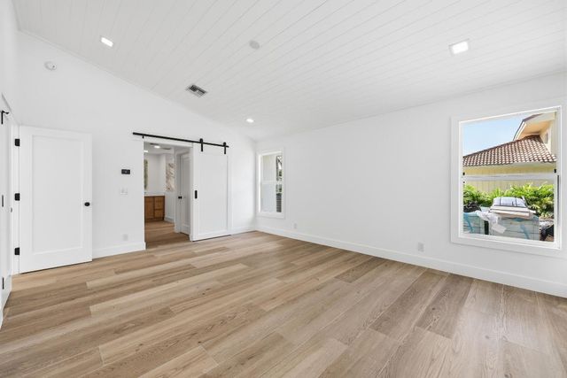 6189 Woodcutter Court, Palm Beach Gardens, FL 33418