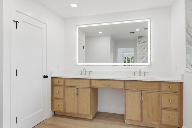 6189 Woodcutter Court, Palm Beach Gardens, FL 33418