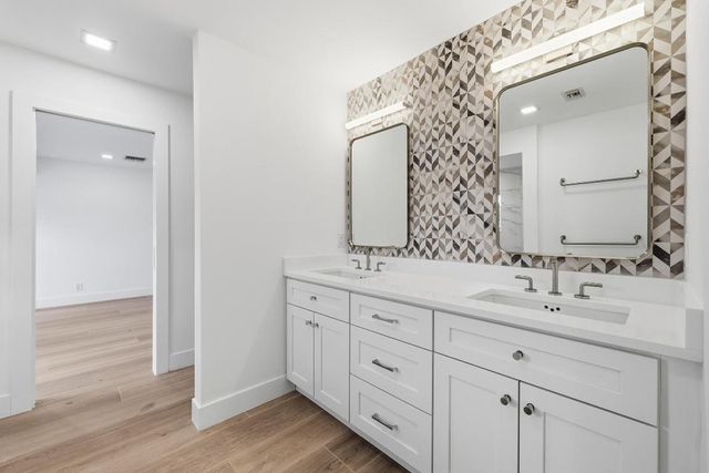 6189 Woodcutter Court, Palm Beach Gardens, FL 33418