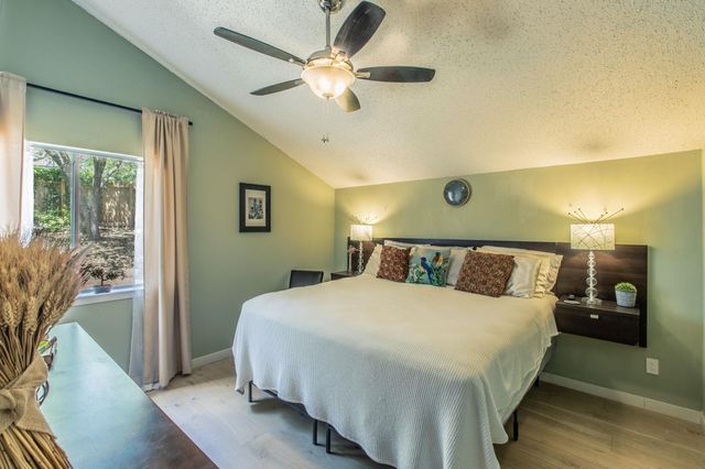 7010 Grove Crest DR, Austin, TX 78736