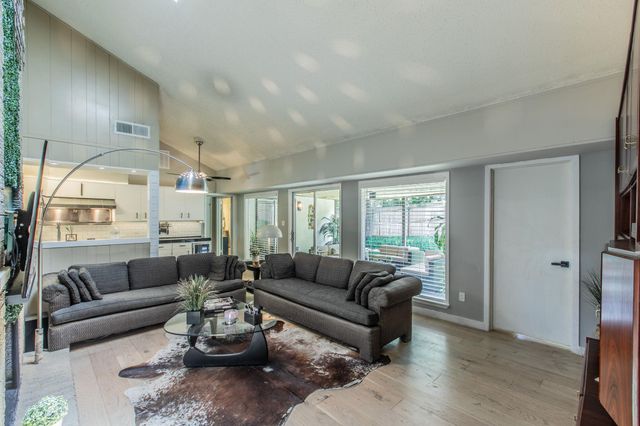 7010 Grove Crest DR, Austin, TX 78736