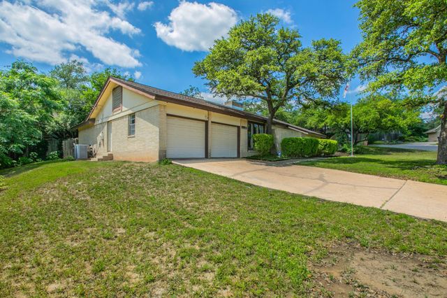 7010 Grove Crest DR, Austin, TX 78736