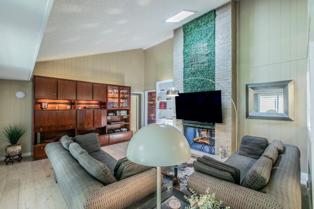 7010 Grove Crest DR, Austin, TX 78736