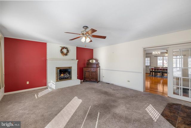 945 ALLEN DR, Winchester, VA 22601