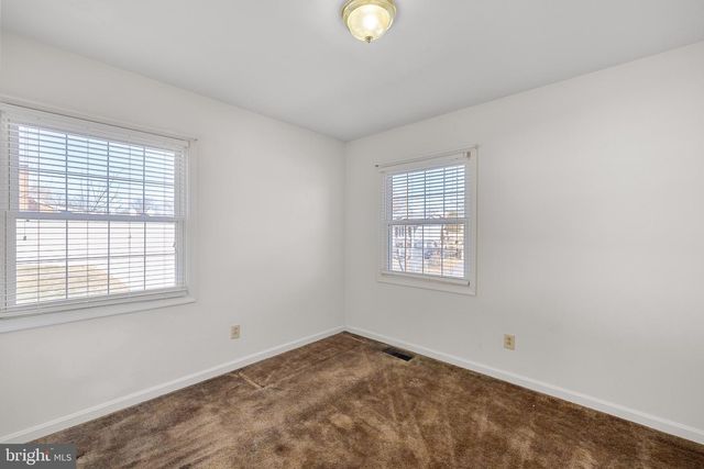 945 ALLEN DR, Winchester, VA 22601