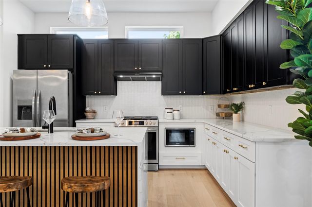 4110 Cortlandt Street, Houston, TX 77018