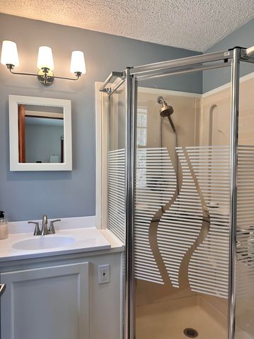 1537 Lake Dunmore Road, Leicester, VT 05733