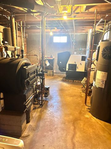 1537 Lake Dunmore Road, Leicester, VT 05733