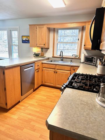 1537 Lake Dunmore Road, Leicester, VT 05733