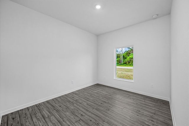 1923 SW Beauregard Street, Port St. Lucie, FL 34953