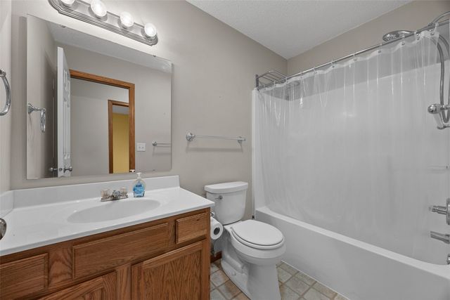 2942 Heinz Road, Iowa City, IA 52240