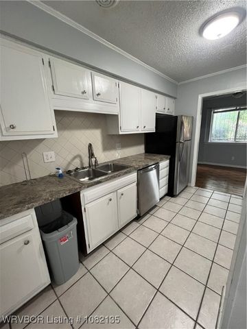 1500 S Albert Pike Avenue 9, Fort Smith, AR 72903