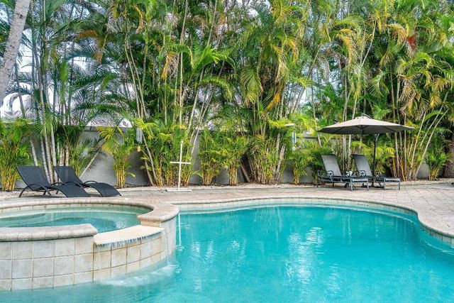 2358 NW 49th Lane, Boca Raton, FL 33431