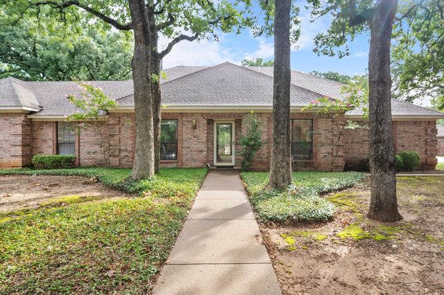 2306 Randy Court, Mansfield, TX 76063