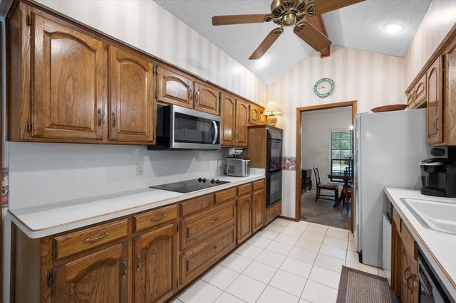 2306 Randy Court, Mansfield, TX 76063