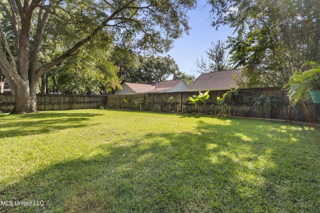 1426 Porpoise Drive, Ocean Springs, MS 39564