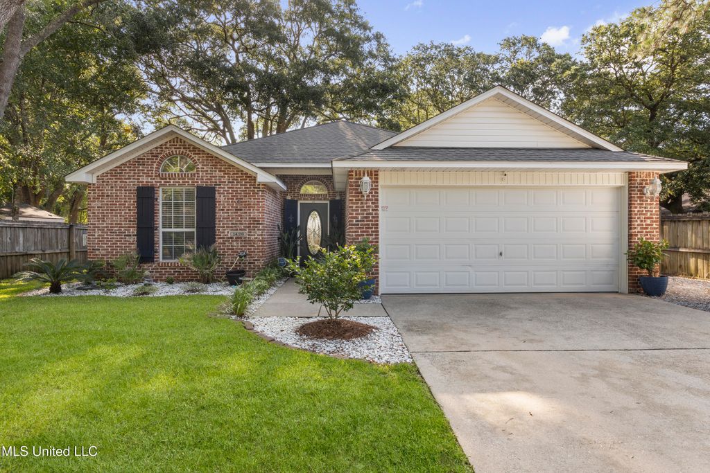 1426 Porpoise Drive, Ocean Springs, MS 39564