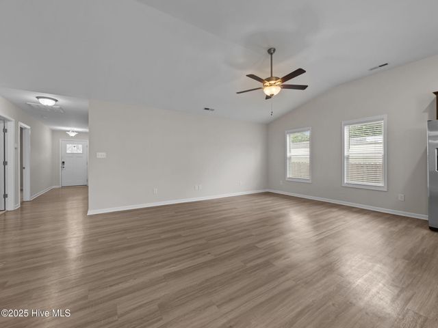 621 West Beaufort Road, Beaufort, NC 28516