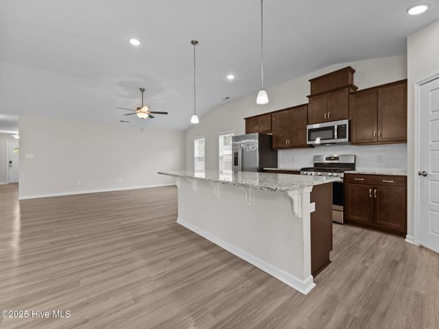 621 West Beaufort Road, Beaufort, NC 28516