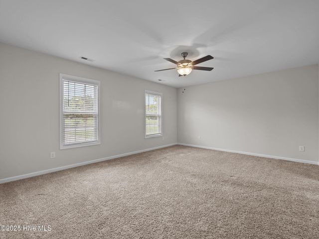 621 West Beaufort Road, Beaufort, NC 28516