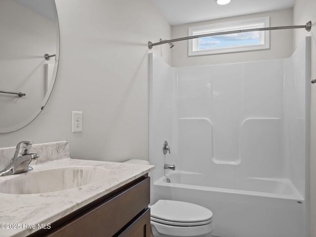 621 West Beaufort Road, Beaufort, NC 28516