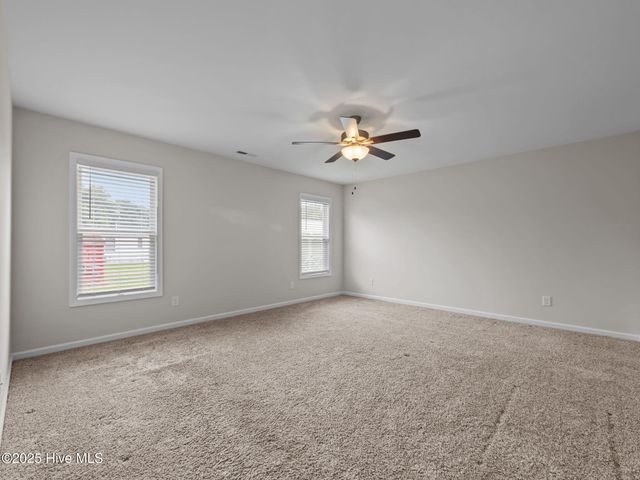 621 West Beaufort Road, Beaufort, NC 28516