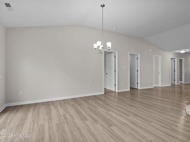 621 West Beaufort Road, Beaufort, NC 28516