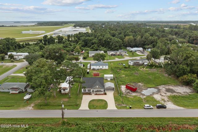 621 West Beaufort Road, Beaufort, NC 28516