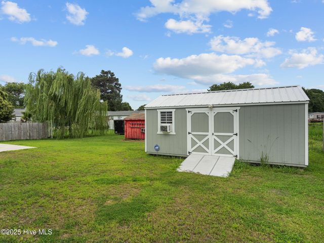 621 West Beaufort Road, Beaufort, NC 28516