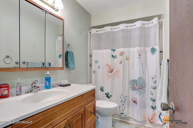 3140 N Dove Lane, Palmer, AK 99645