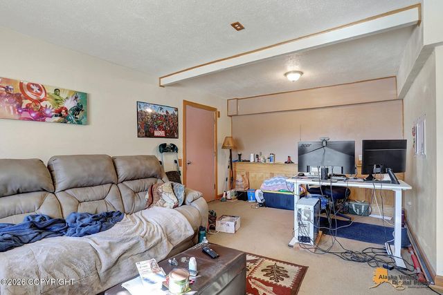 3140 N Dove Lane, Palmer, AK 99645