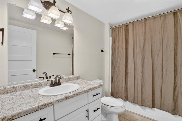 1206 13th Street, Brodhead, WI 53520