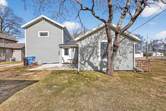 1206 13th Street, Brodhead, WI 53520