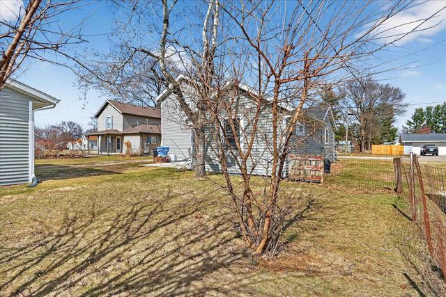 1206 13th Street, Brodhead, WI 53520