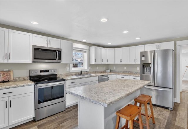 1206 13th Street, Brodhead, WI 53520