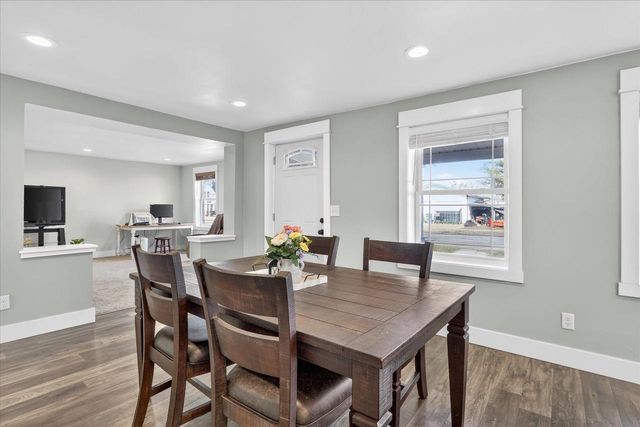 1206 13th Street, Brodhead, WI 53520