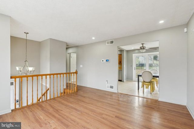 6961 STERLING ROAD, Harrisburg, PA 17112