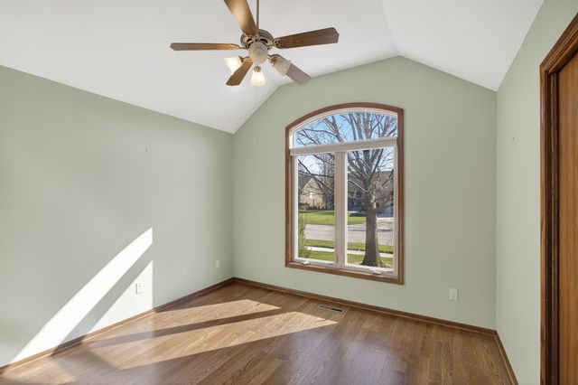 3109 N Brush Creek St, Wichita, KS 67205