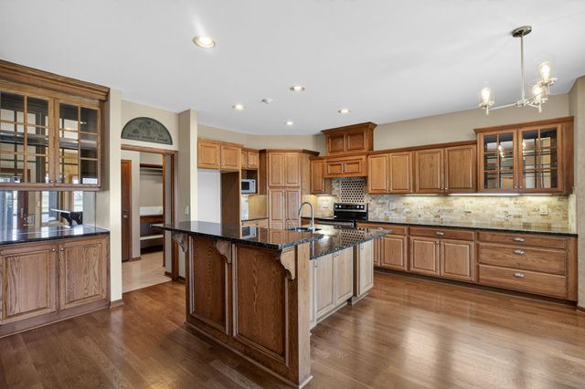 3109 N Brush Creek St, Wichita, KS 67205