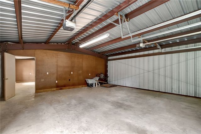 13526 Fm 977 W, Marquez, TX 77865