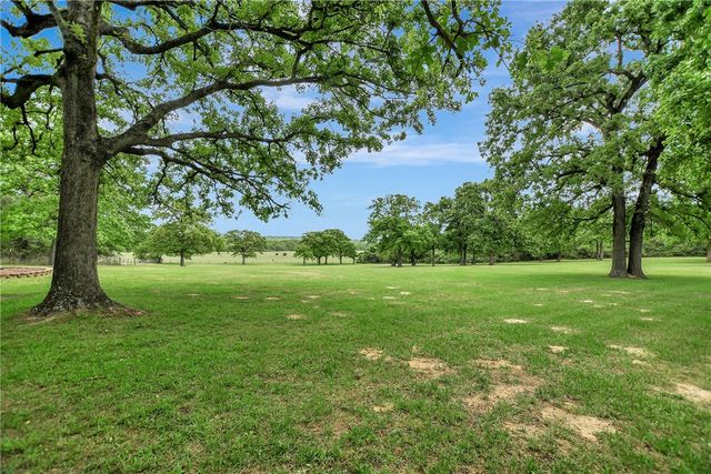 13526 Fm 977 W, Marquez, TX 77865