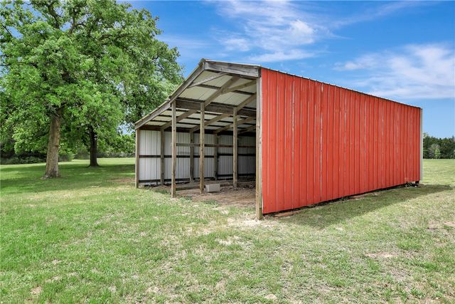 13526 Fm 977 W, Marquez, TX 77865