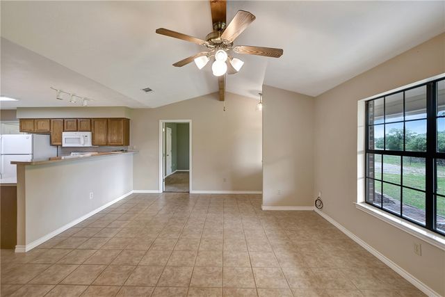 13526 Fm 977 W, Marquez, TX 77865