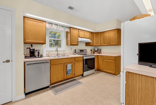 248 Cottonwood Ln., Conway, SC 29526