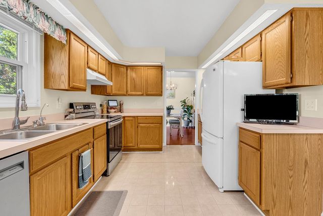 248 Cottonwood Ln., Conway, SC 29526