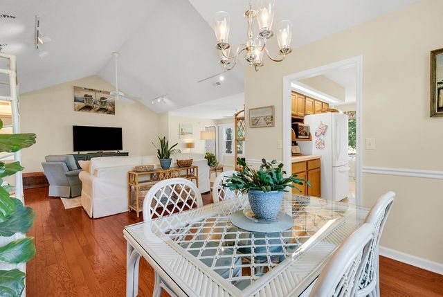 248 Cottonwood Ln., Conway, SC 29526