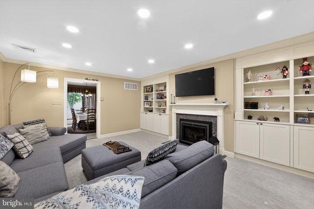 690 ANDREWS DR, Harleysville, PA 19438
