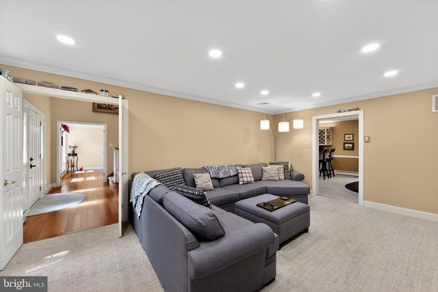 690 ANDREWS DR, Harleysville, PA 19438