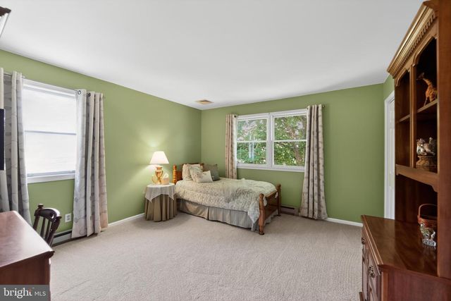 690 ANDREWS DR, Harleysville, PA 19438