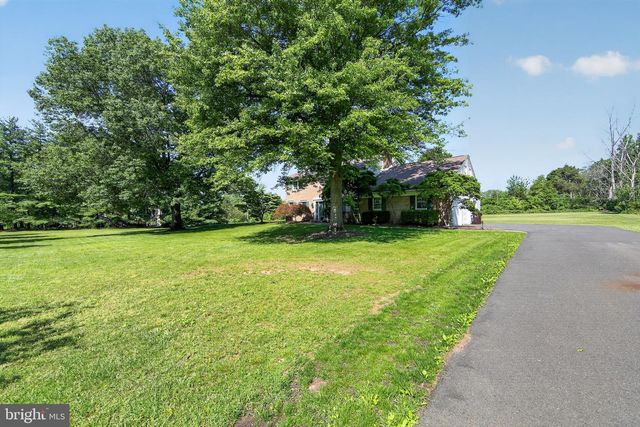 690 ANDREWS DR, Harleysville, PA 19438